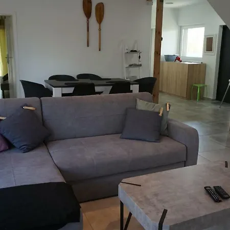 Apartament Oaza *
